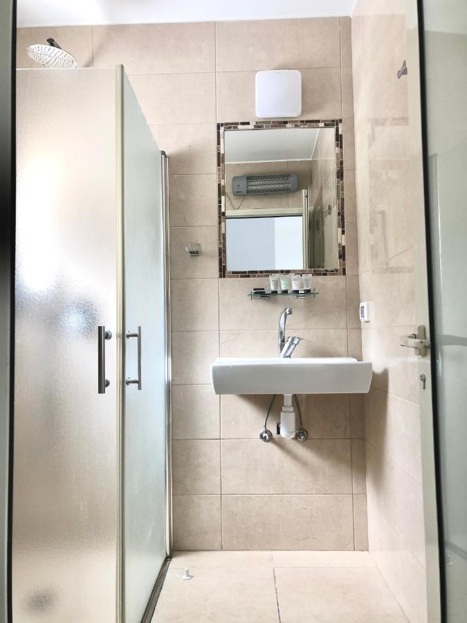 Bat Galim - Luxury Apartment By The Sea Haifa Buitenkant foto